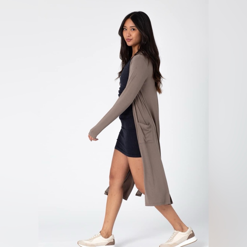 SAVVI BRAND DUSTER